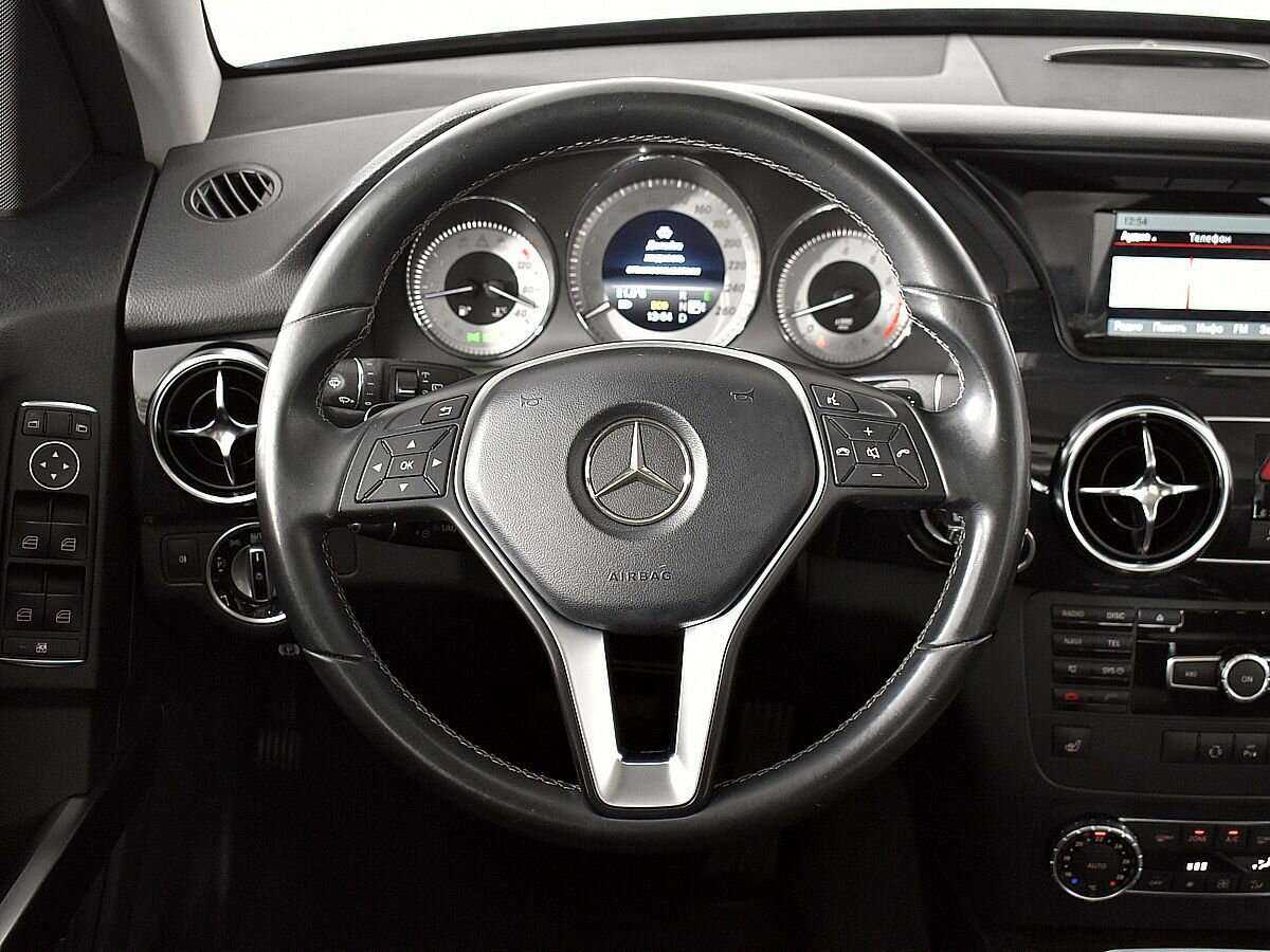 Mercedes-Benz GLK-Класс с пробегом — 2014 год. Фото: #9