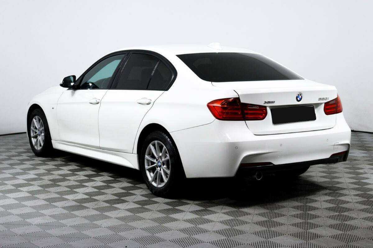 BMW 3 серии с пробегом — 2014 год. Фото: #6