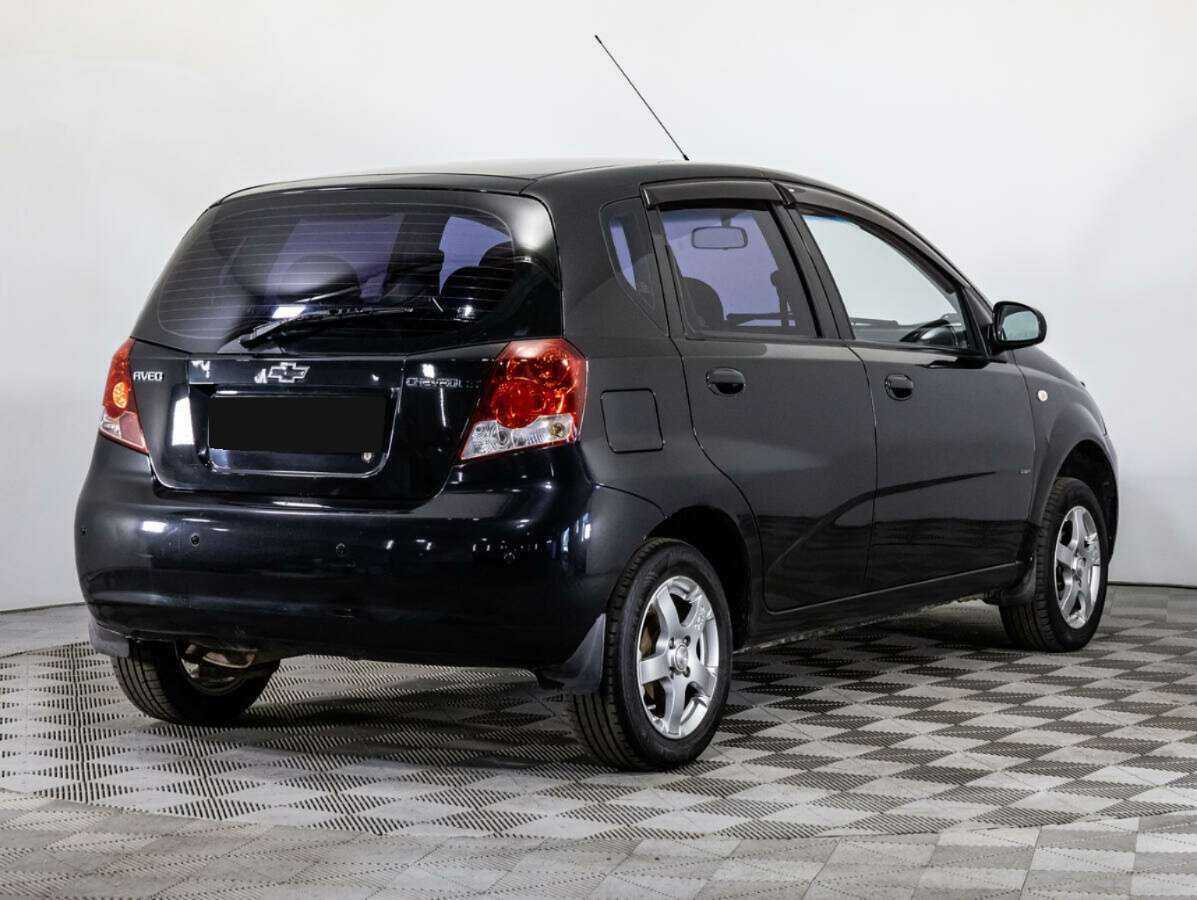 Chevrolet Aveo с пробегом — 2007 год. Фото: #4
