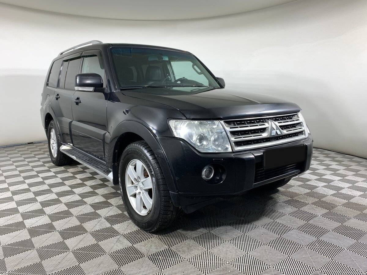 Mitsubishi Pajero с пробегом — 2008 год. Фото: #2