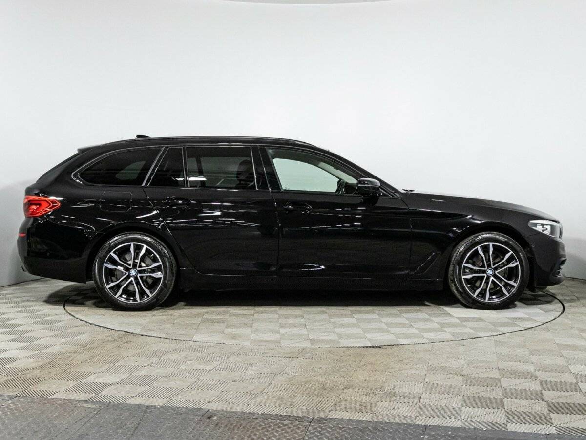 BMW 5 серии с пробегом — 2020 год. Фото: #3