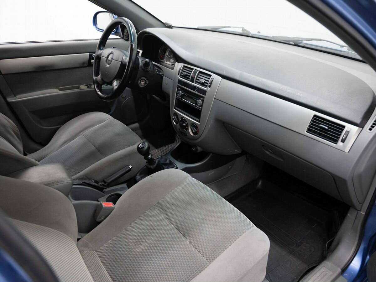 Chevrolet Lacetti с пробегом — 2008 год. Фото: #10
