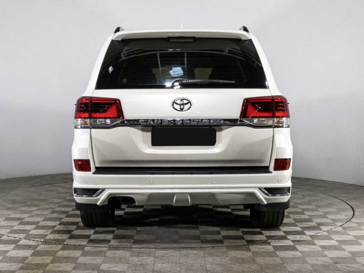 Toyota Land Cruiser с пробегом — 2016 год. Фото: #5