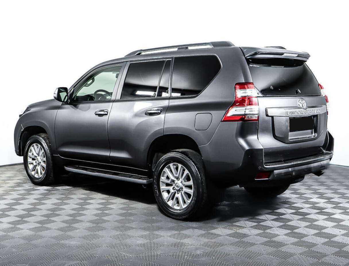 Toyota Land Cruiser Prado с пробегом — 2015 год. Фото: #6