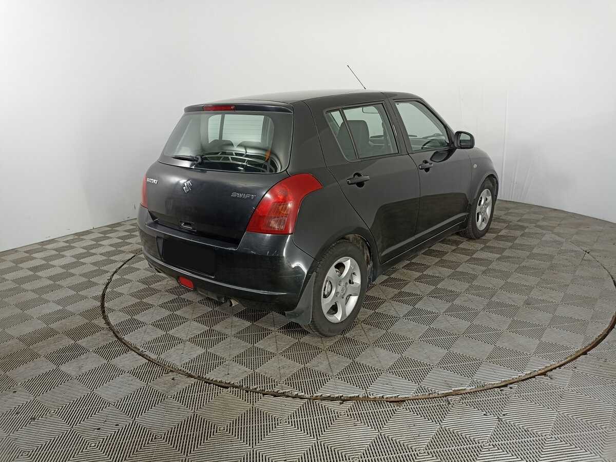 Suzuki Swift с пробегом — 2007 год. Фото: #4
