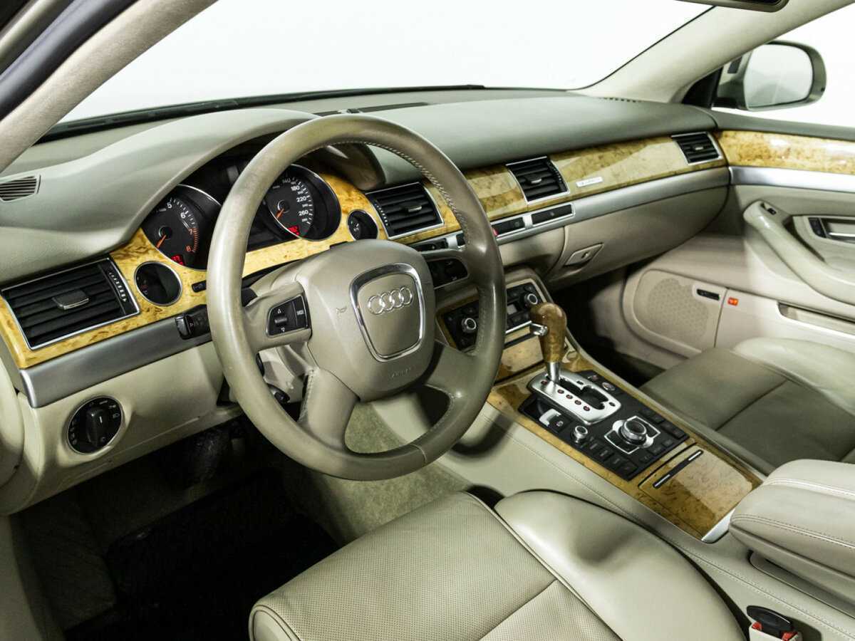 Audi A8 с пробегом — 2008 год. Фото: #10