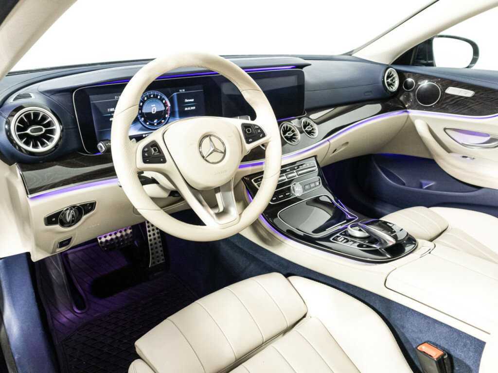 Mercedes-Benz E-Класс с пробегом — 2017 год. Фото: #10