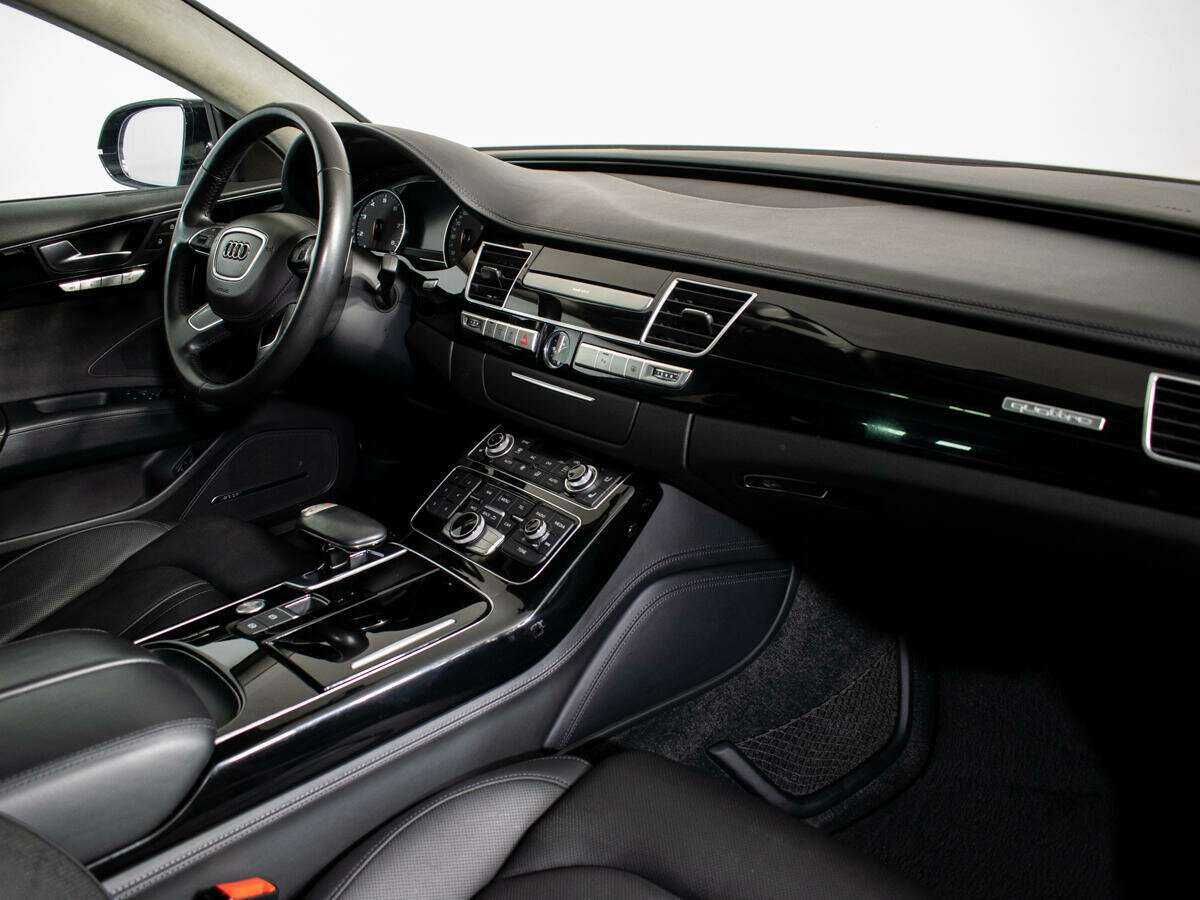 Audi A8 с пробегом — 2016 год. Фото: #6