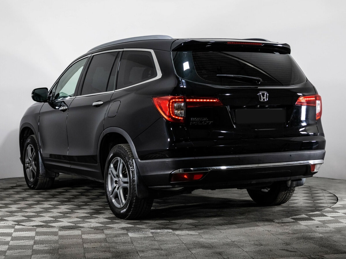 Honda Pilot с пробегом — 2018 год. Фото: #5