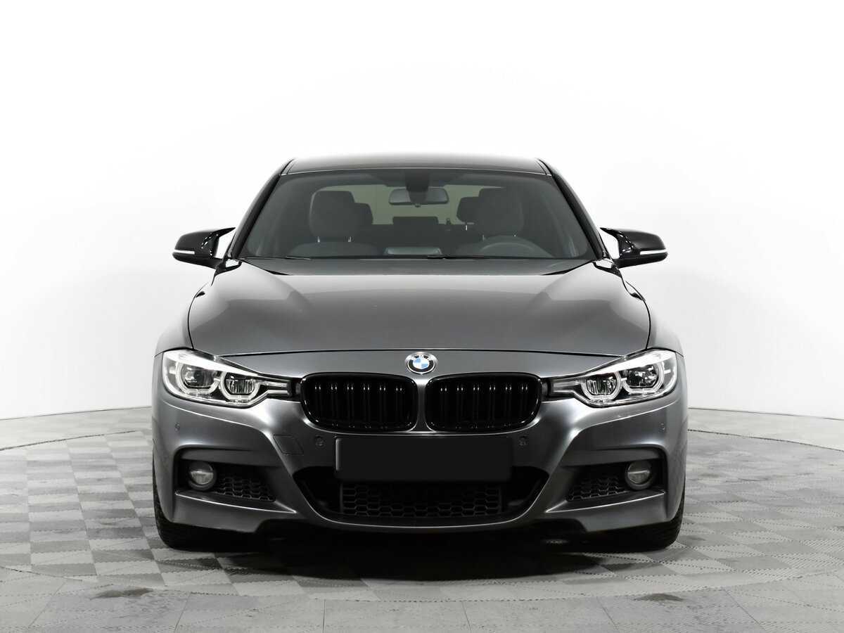 BMW 3 серии с пробегом — 2017 год. Фото: #1