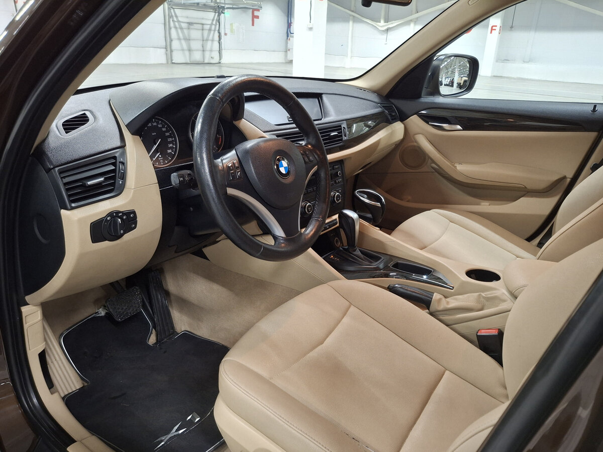 BMW X1 с пробегом — 2012 год. Фото: #15