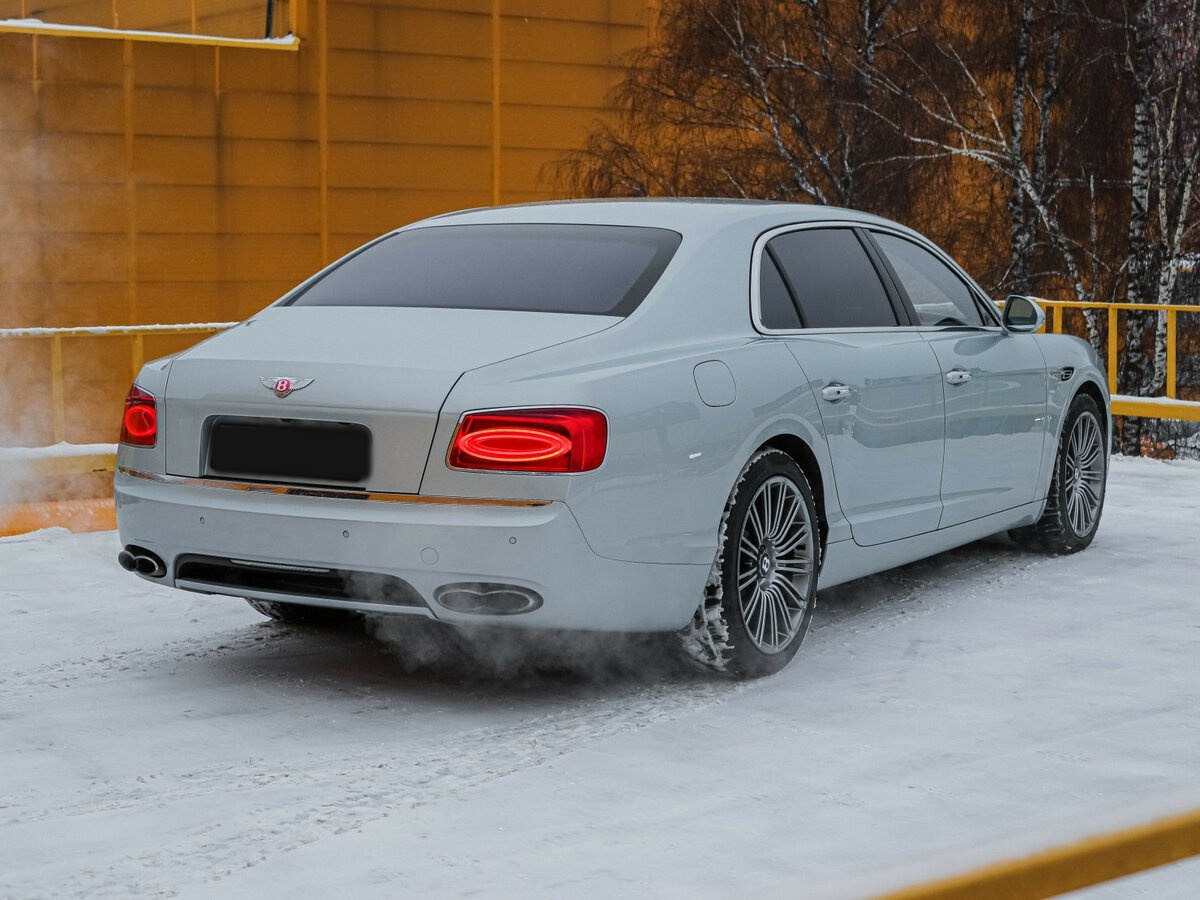Bentley Flying Spur с пробегом — 2014 год. Фото: #3