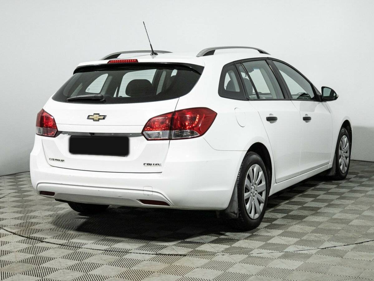 Chevrolet Cruze с пробегом — 2014 год. Фото: #4