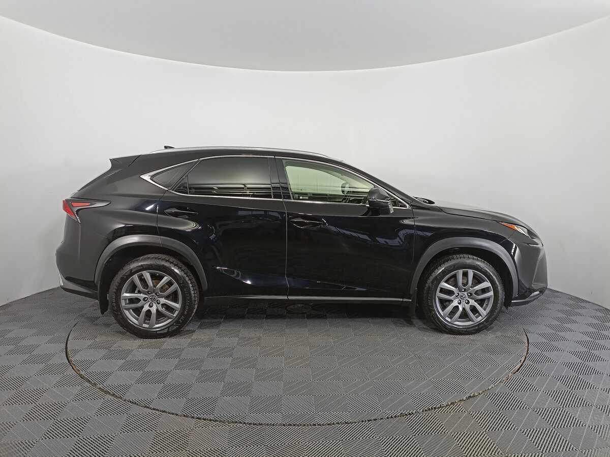 Lexus NX с пробегом — 2019 год. Фото: #3