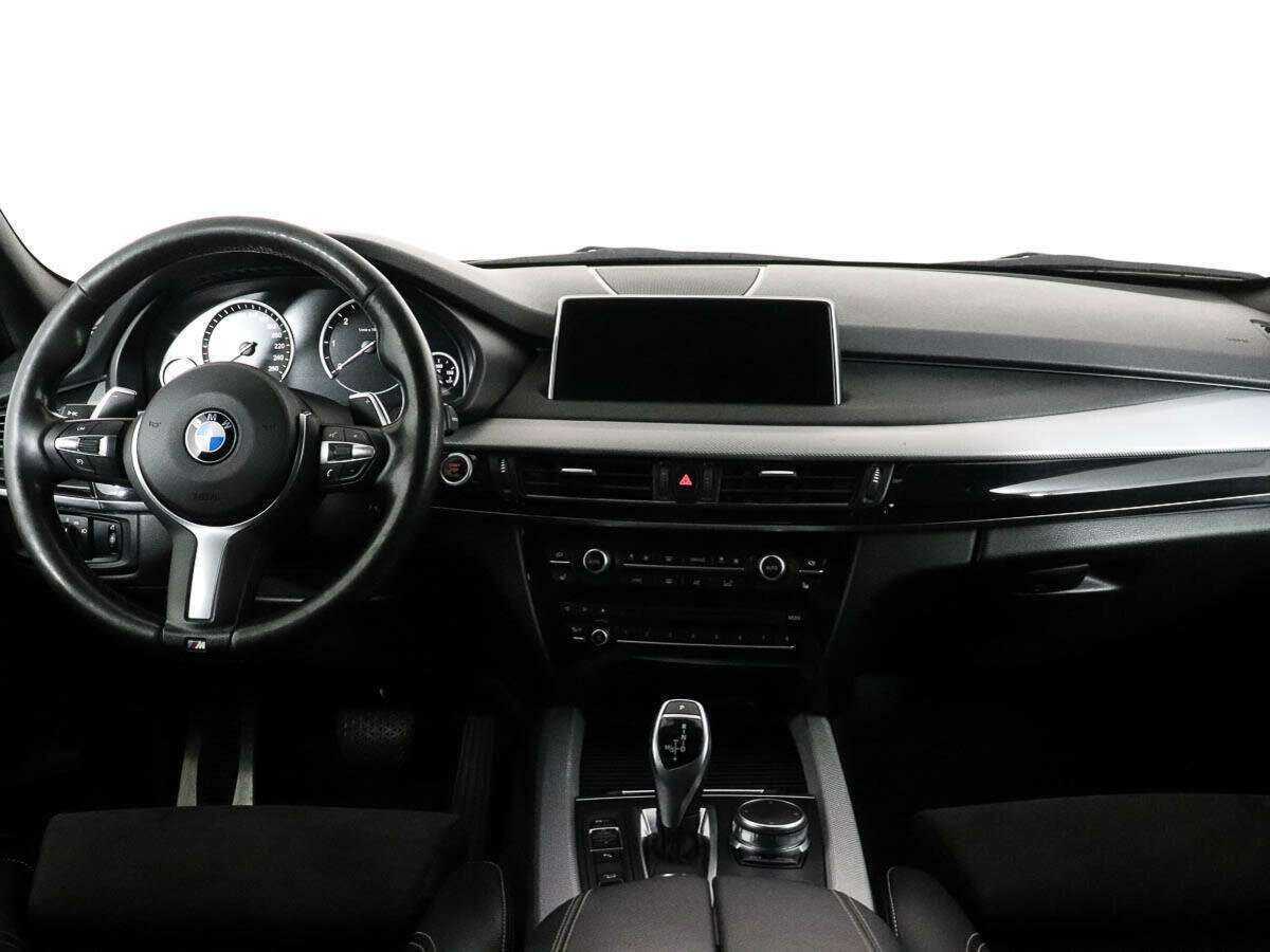 BMW X5 с пробегом — 2017 год. Фото: #10