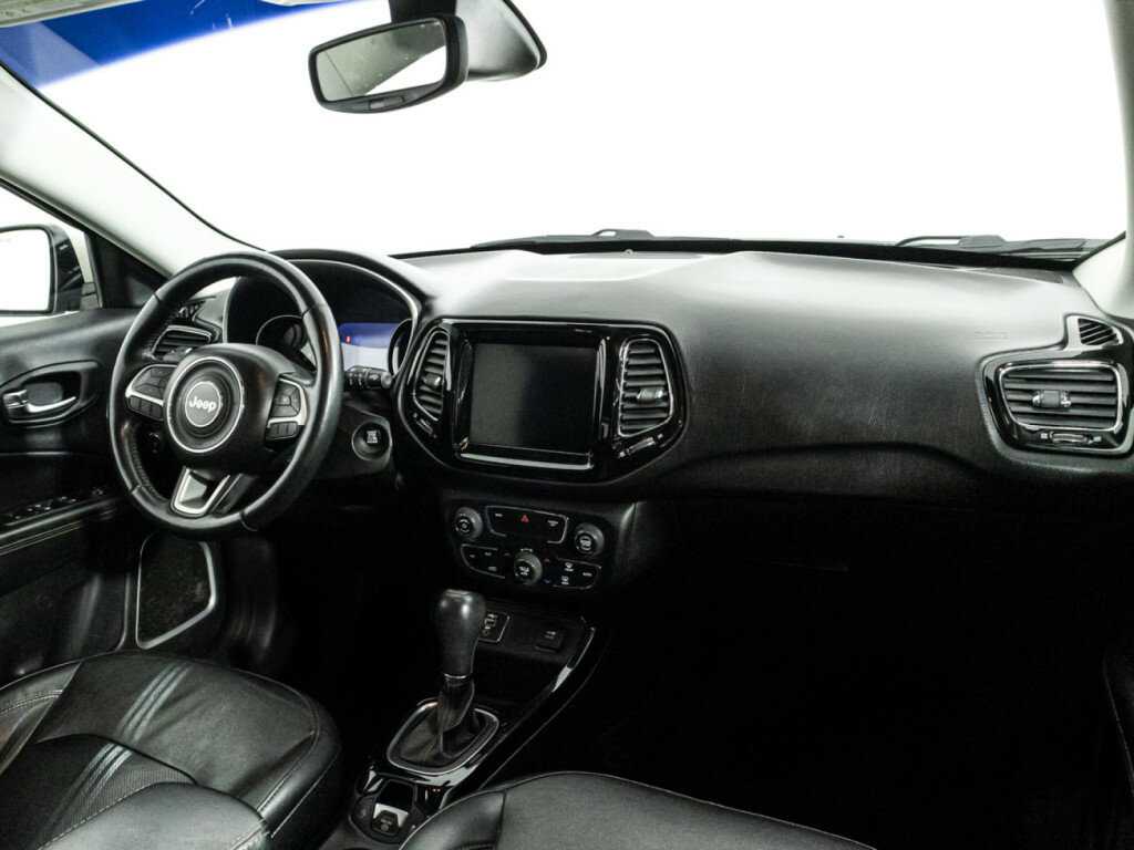 Jeep Compass с пробегом — 2019 год. Фото: #8