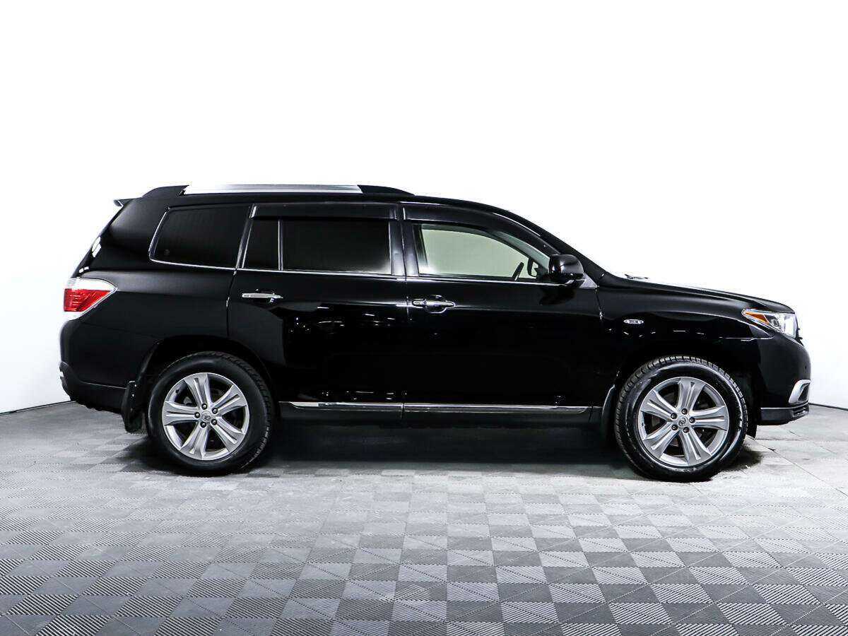 Toyota Highlander с пробегом — 2012 год. Фото: #3