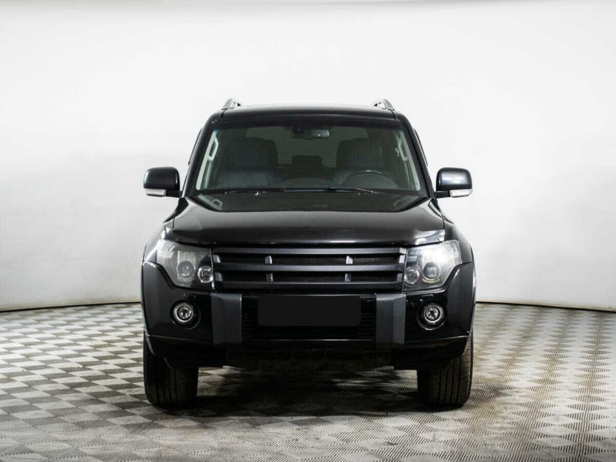 Mitsubishi Pajero с пробегом — 2010 год. Фото: #1