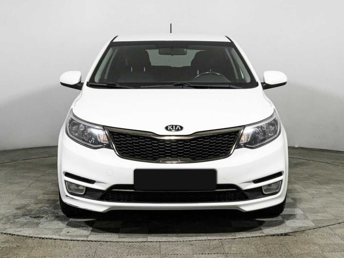 Kia Rio с пробегом — 2017 год. Фото: #1
