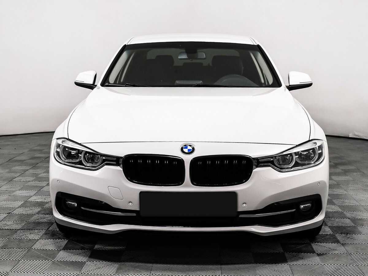 BMW 3 серии с пробегом — 2016 год. Фото: #1
