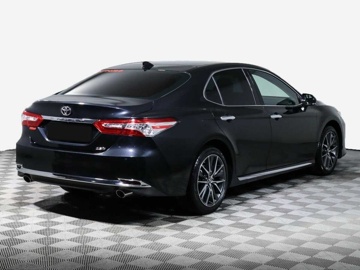 Toyota Camry с пробегом — 2023 год. Фото: #4