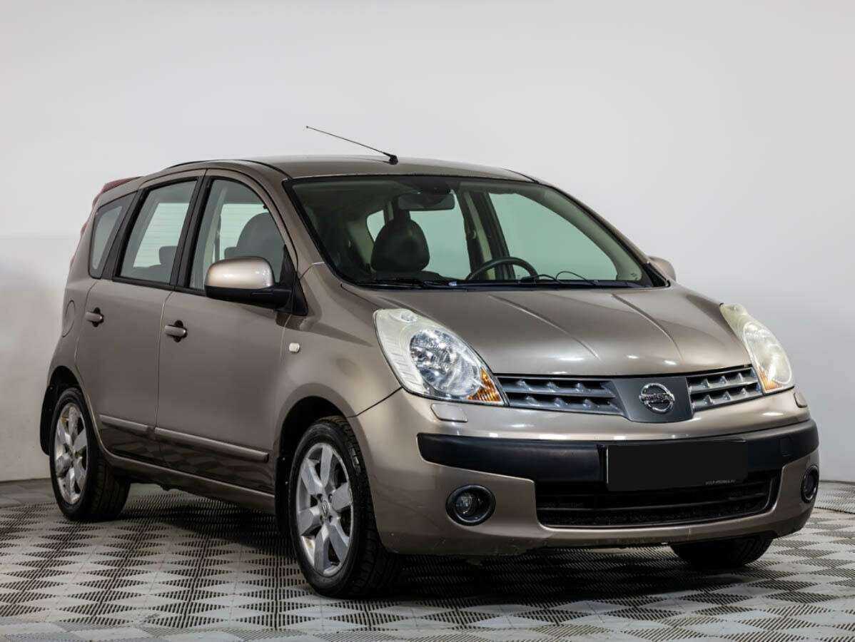 Nissan Note с пробегом — 2007 год. Фото: #1