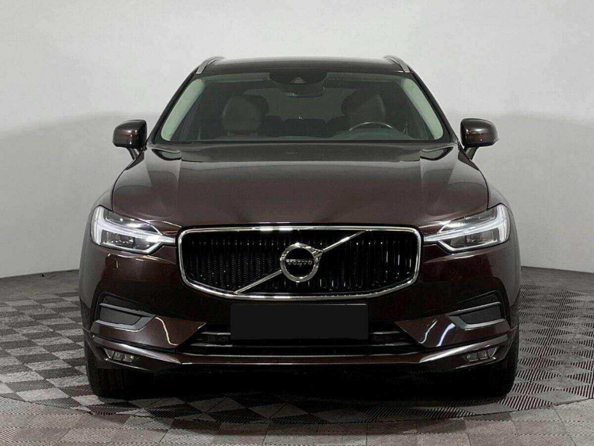 Volvo XC60 с пробегом — 2018 год. Фото: #1