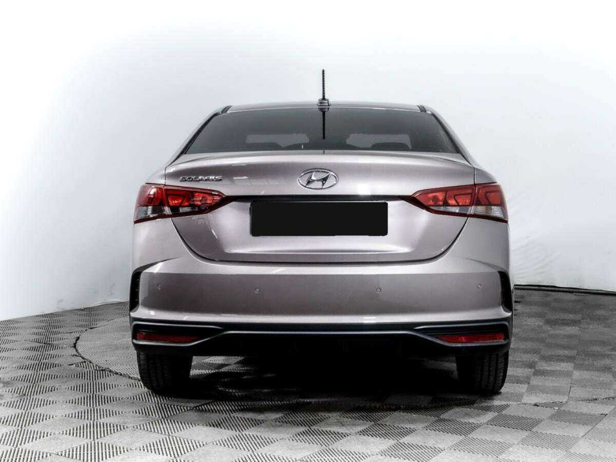 Hyundai Solaris с пробегом — 2021 год. Фото: #4