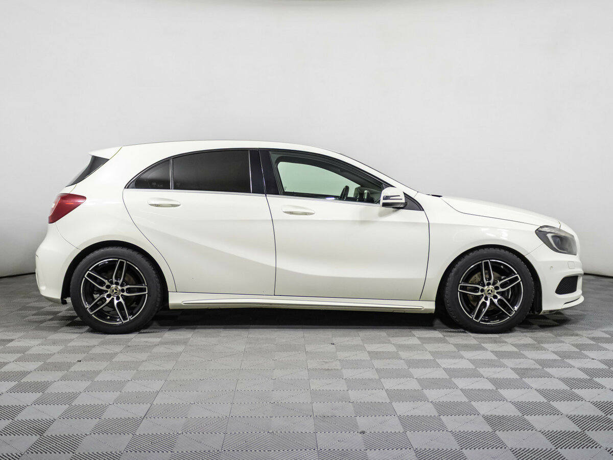 Mercedes-Benz A-Класс с пробегом — 2014 год. Фото: #3