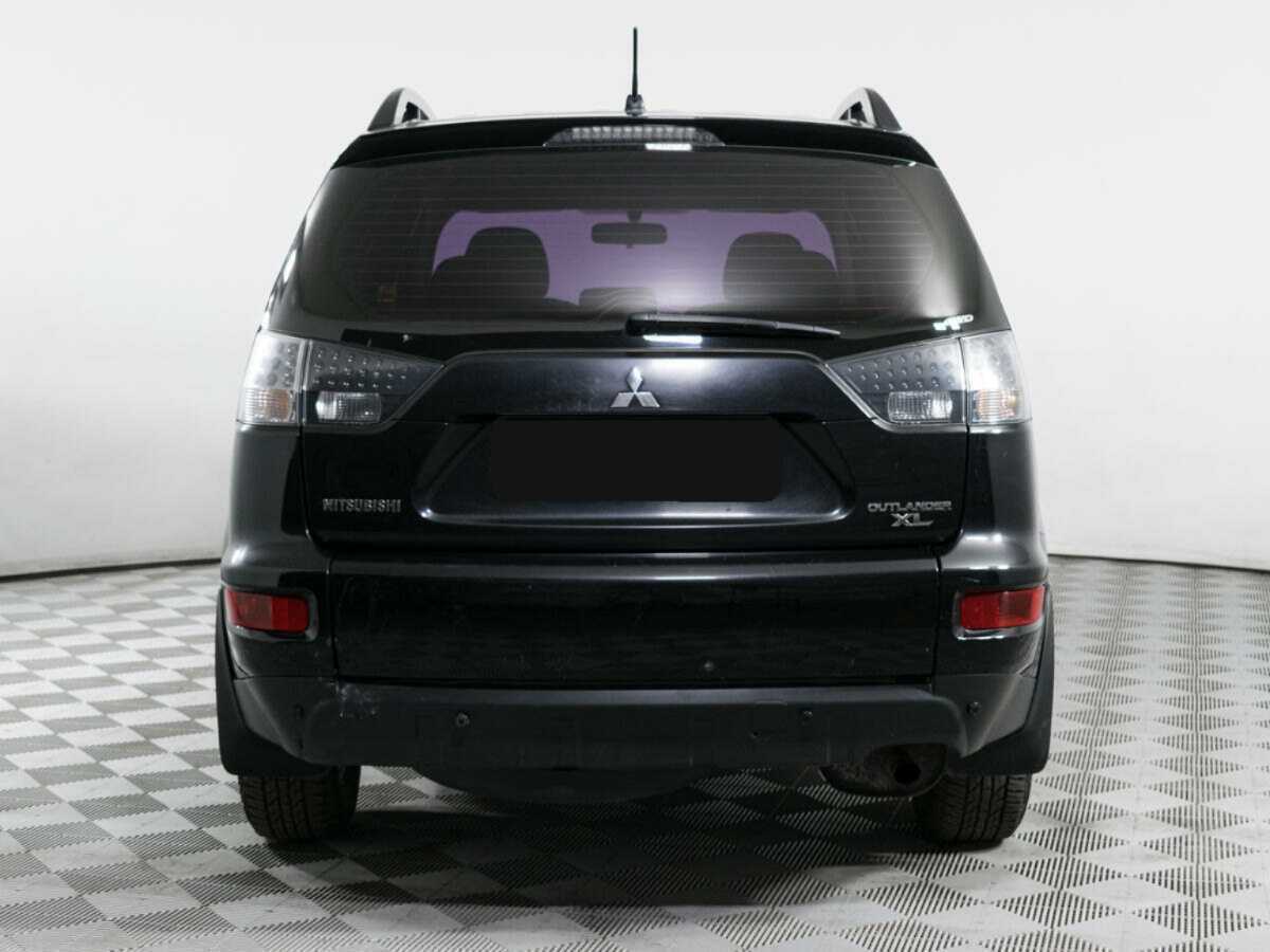 Mitsubishi Outlander с пробегом — 2010 год. Фото: #3