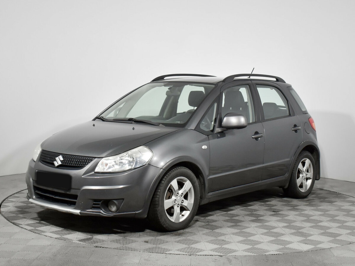 Suzuki SX4 с пробегом — 2010 год. Посмотреть фото