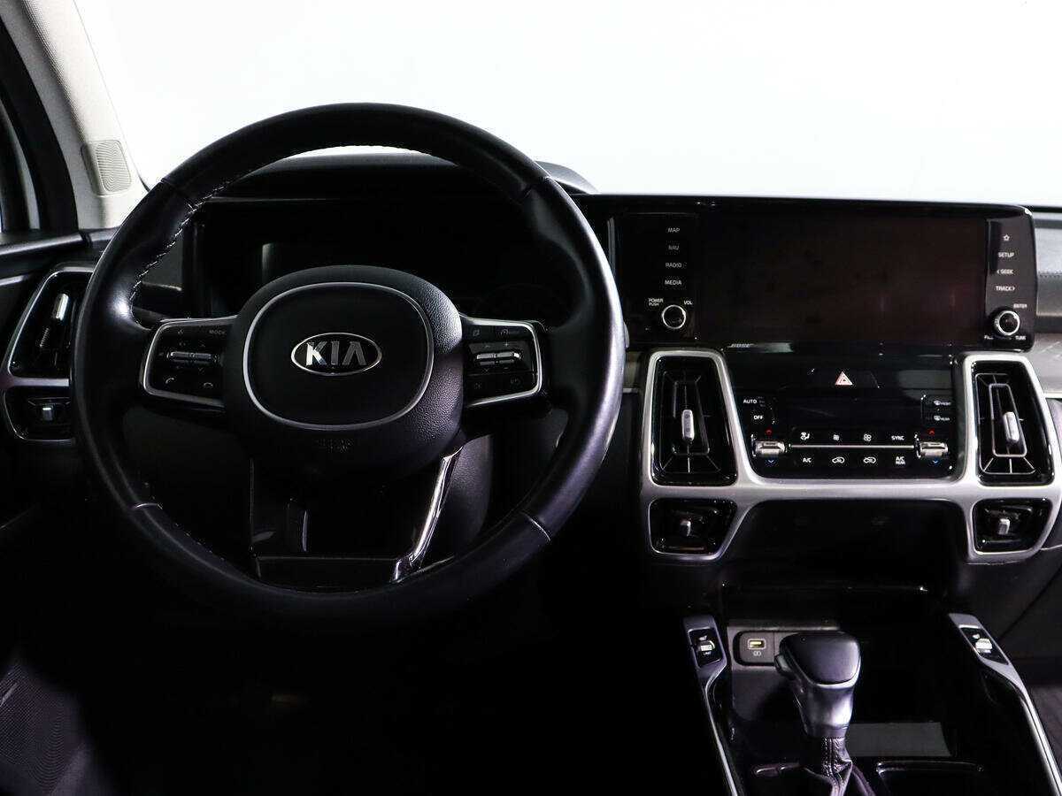 Kia Sorento с пробегом — 2021 год. Фото: #9
