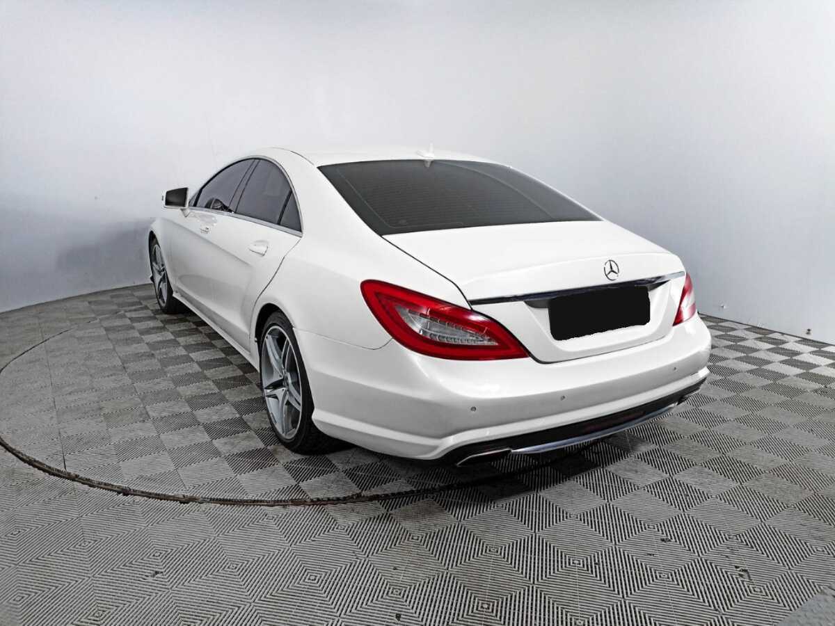 Mercedes-Benz CLS с пробегом — 2014 год. Фото: #6