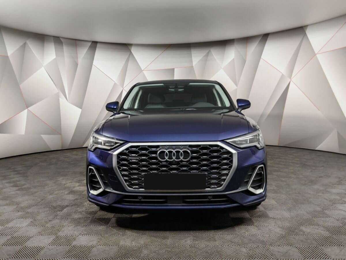 Audi Q3 Sportback с пробегом — 2020 год. Фото: #6