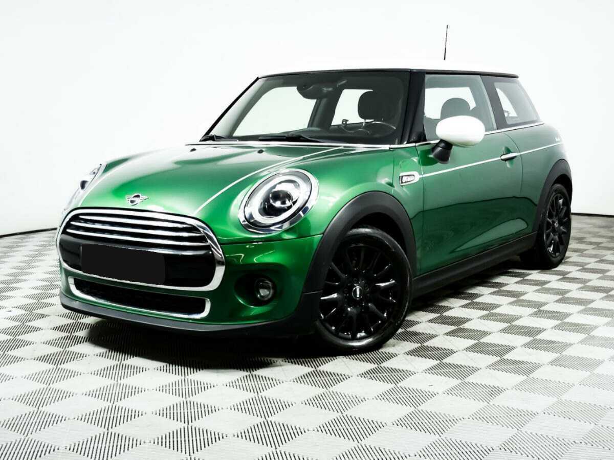 Mini Hatch с пробегом — 2021 год. Посмотреть фото