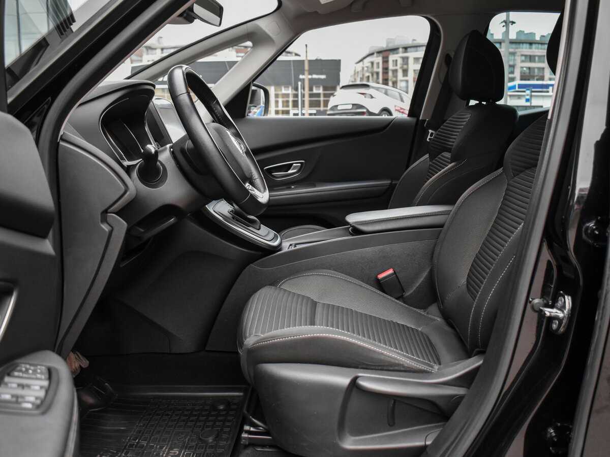 Renault Scenic с пробегом — 2018 год. Фото: #10
