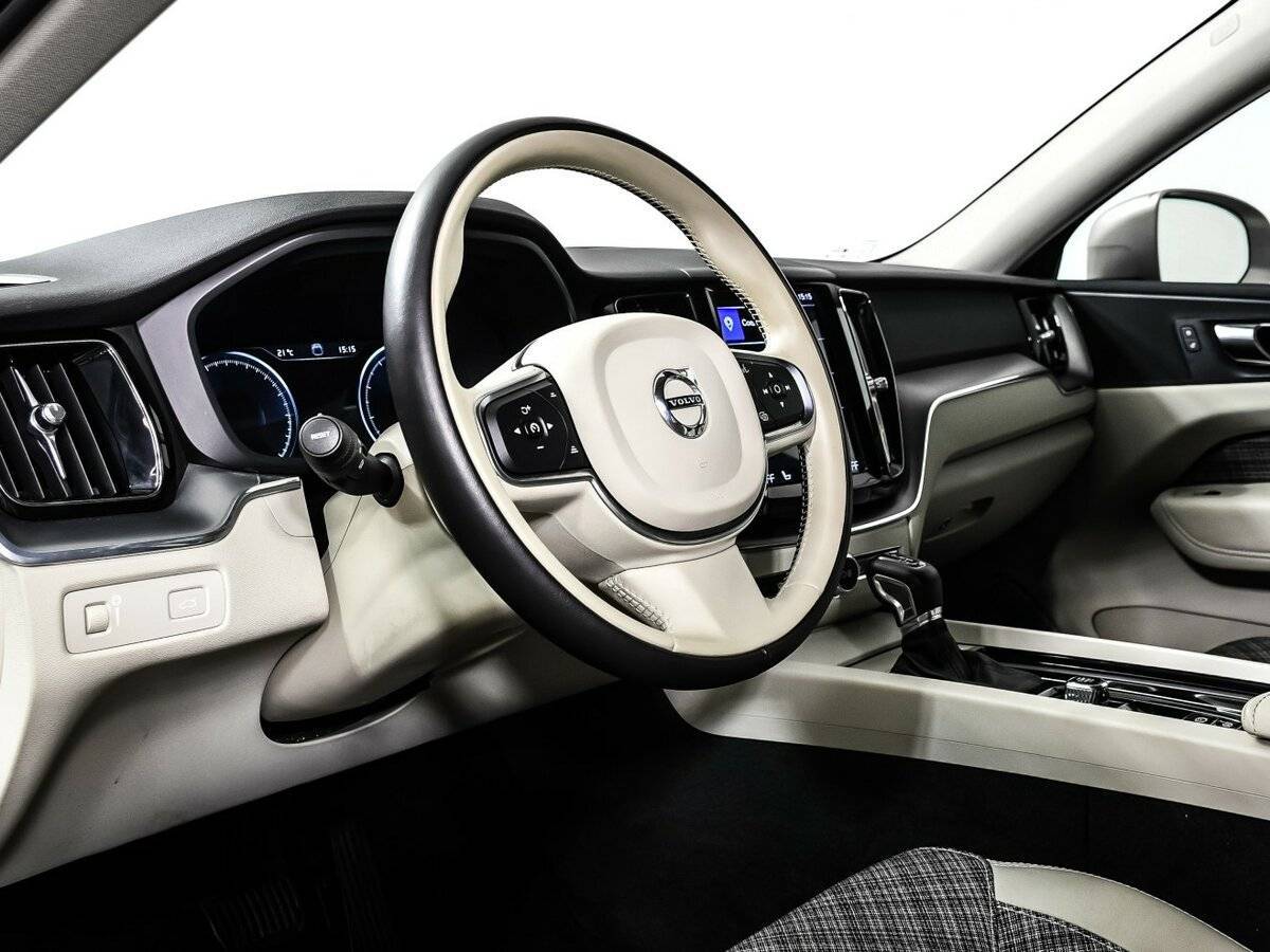 Volvo XC60 с пробегом — 2020 год. Фото: #11