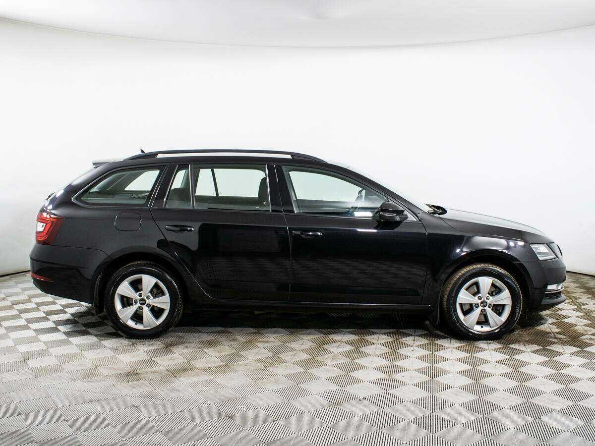 Skoda Octavia с пробегом — 2018 год. Фото: #3