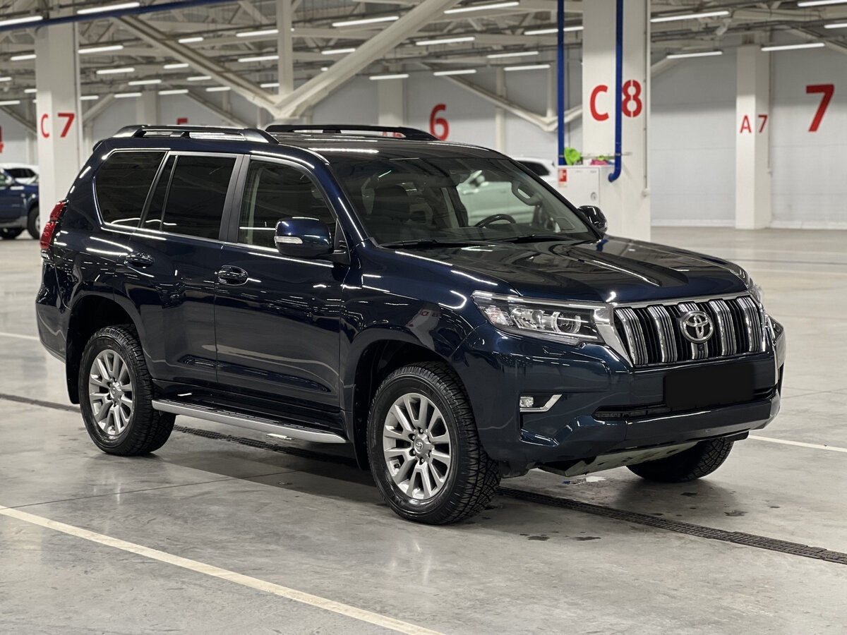 Toyota Land Cruiser Prado с пробегом — 2017 год. Фото: #2
