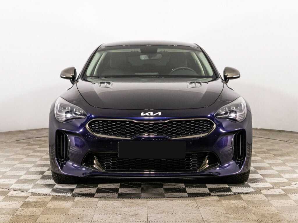 Kia Stinger с пробегом — 2022 год. Фото: #1