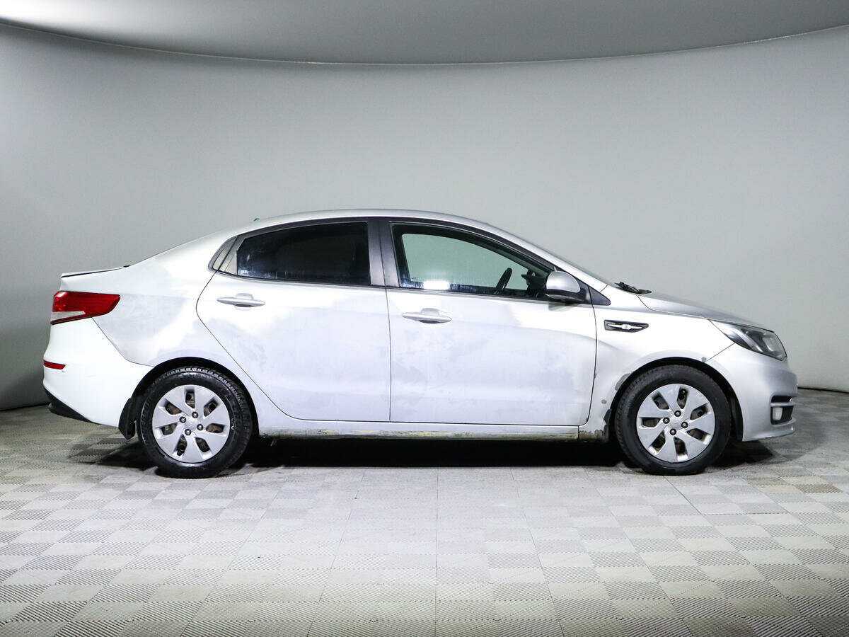 Kia Rio с пробегом — 2017 год. Фото: #3