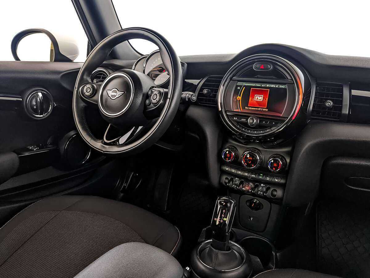 Mini Hatch с пробегом — 2019 год. Фото: #22