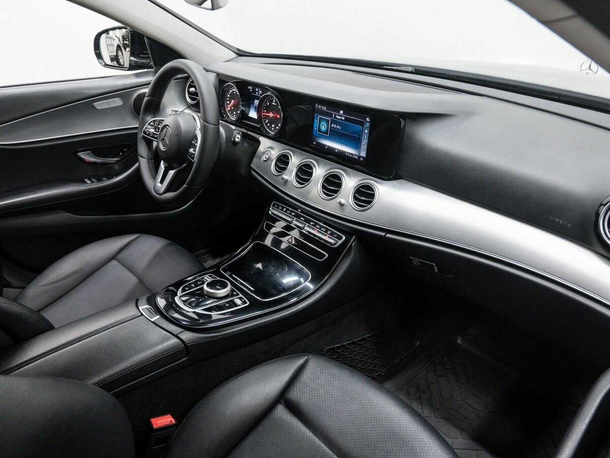 Mercedes-Benz E-Класс с пробегом — 2019 год. Фото: #6