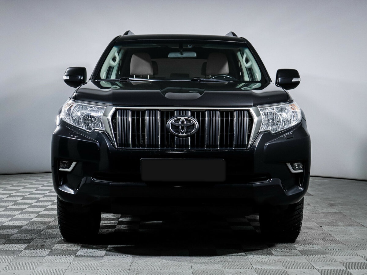 Toyota Land Cruiser Prado с пробегом — 2021 год. Фото: #1