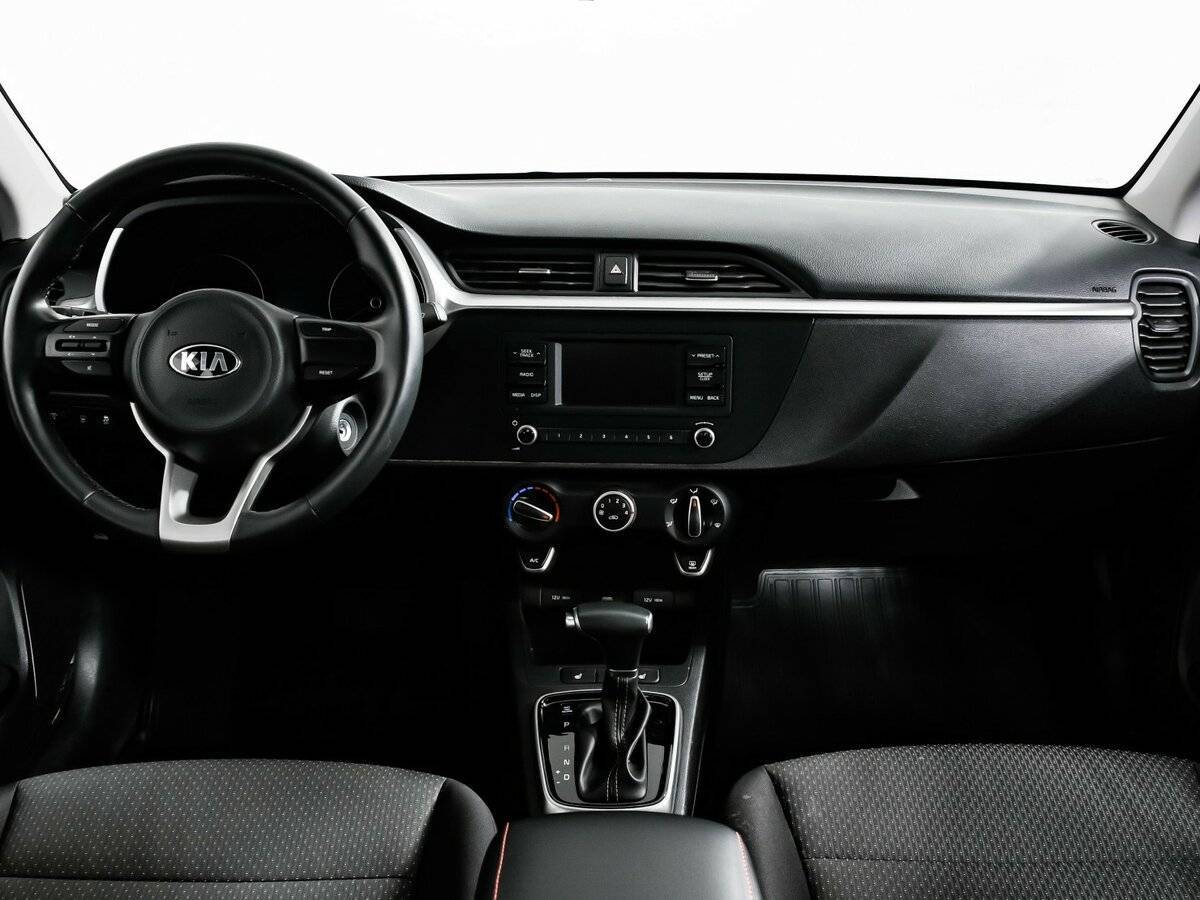 Kia Rio с пробегом — 2021 год. Фото: #9