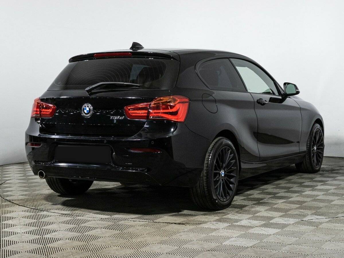 BMW 1 серии с пробегом — 2017 год. Фото: #4