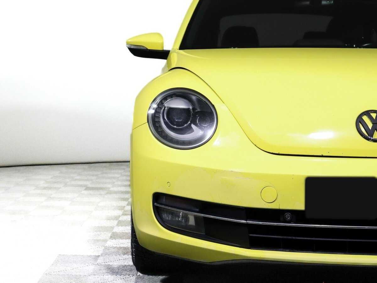 Volkswagen Beetle с пробегом — 2014 год. Фото: #17