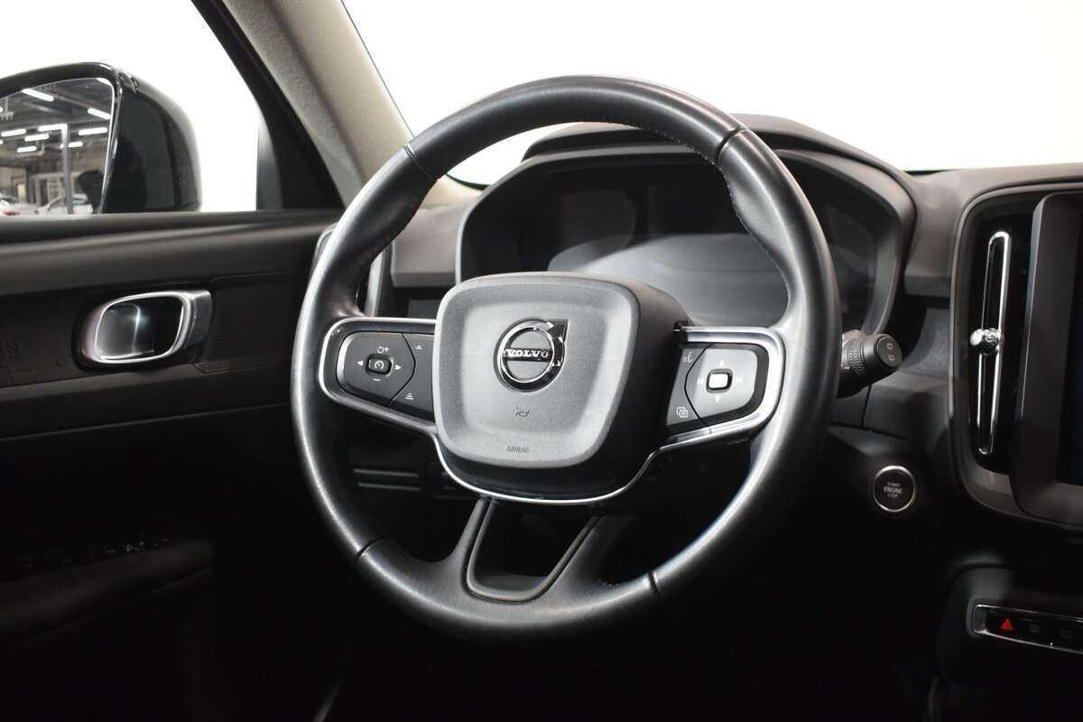 Volvo XC40 с пробегом — 2019 год. Фото: #13