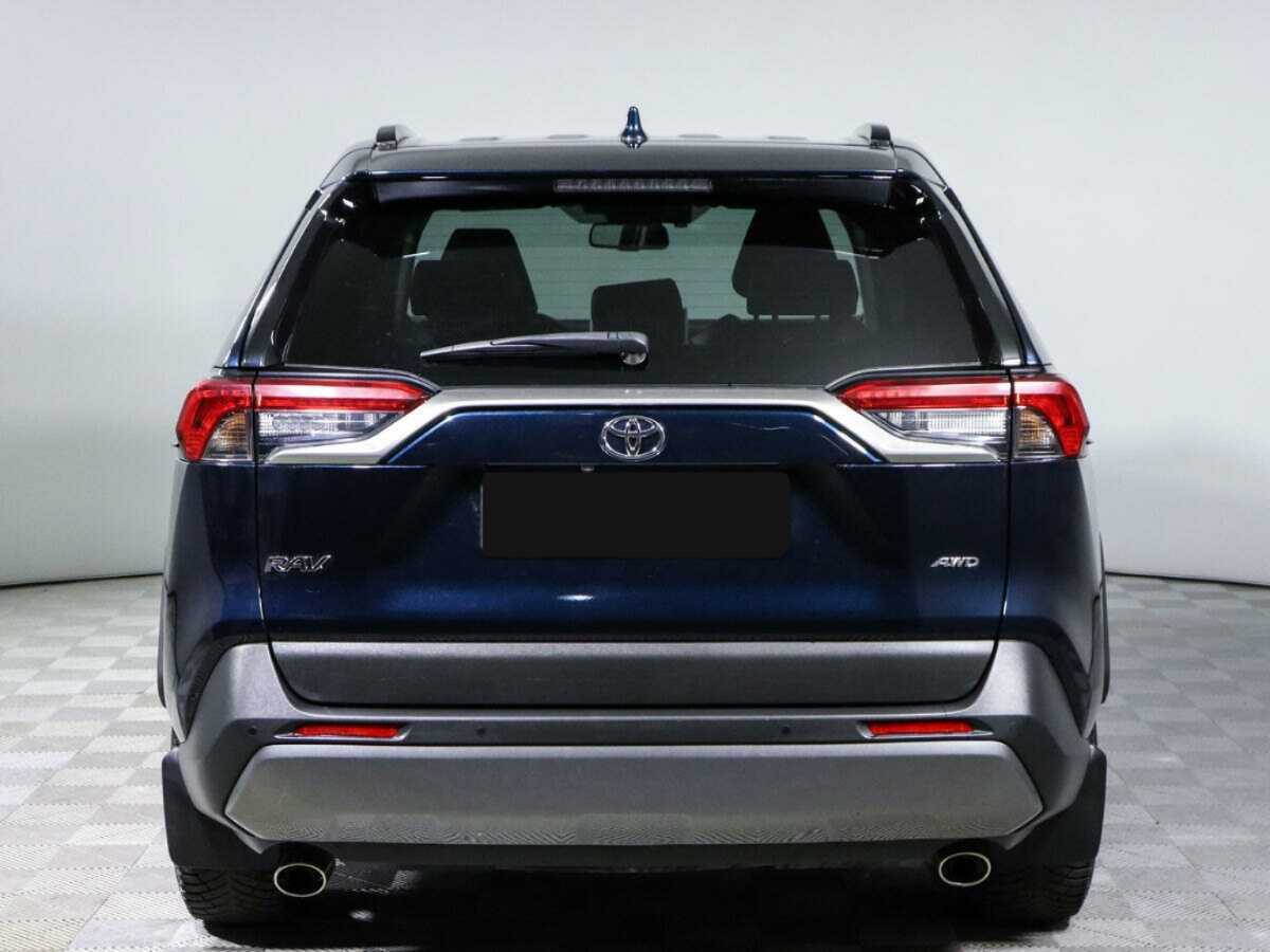 Toyota RAV4 с пробегом — 2020 год. Фото: #5