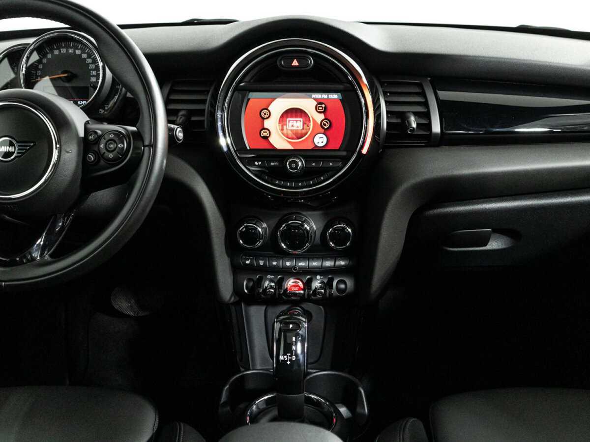 Mini Hatch с пробегом — 2020 год. Фото: #13